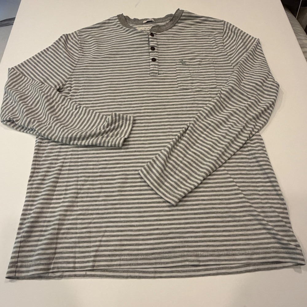 Abercrombie & Fitch Mens XXL Muscle Henley Long Sleeve Striped Grey White Shirt